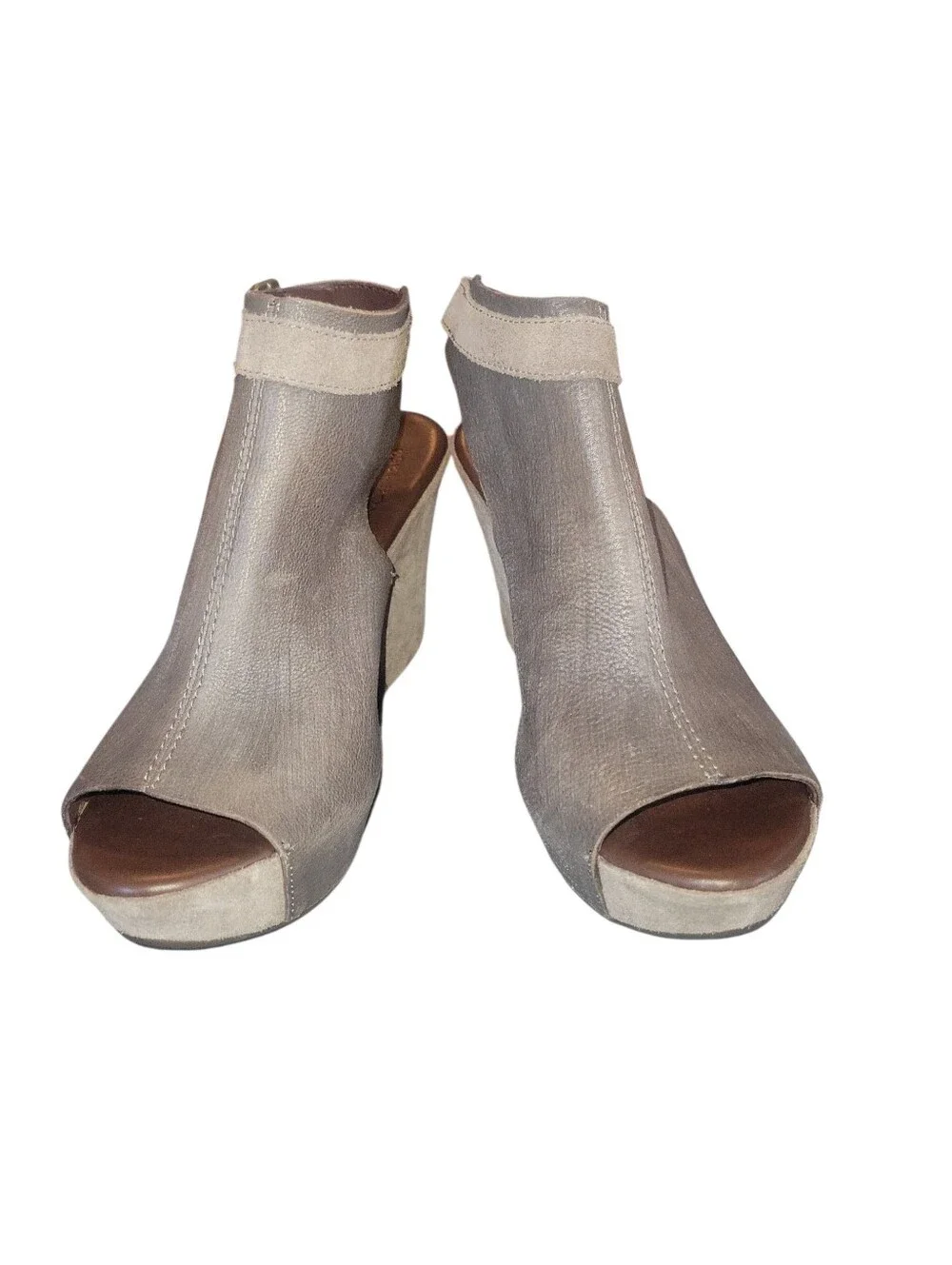 Kork-Ease Women's 'Berit' Gray Leather Suede Finish Peep-Toe Wedge Sandals 7M